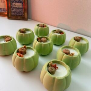 3 Mini pumpkin candles